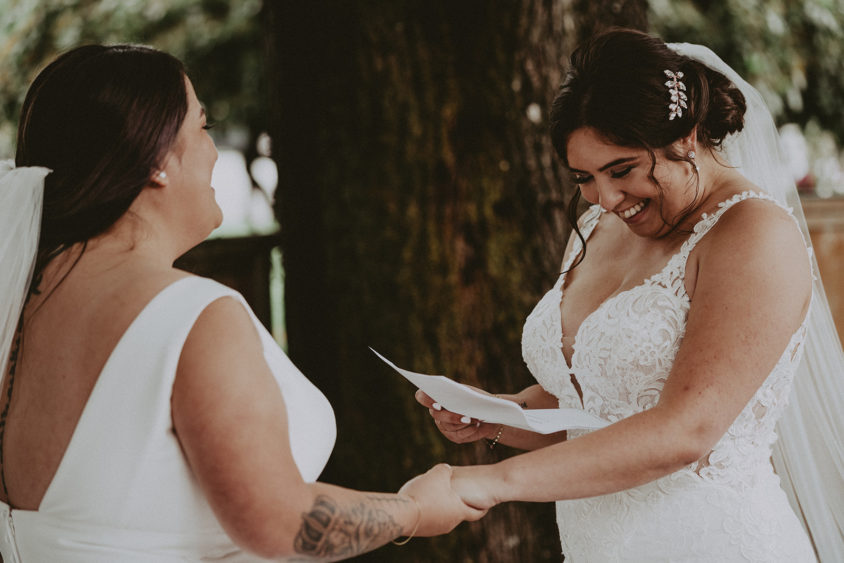 Brides saying vows